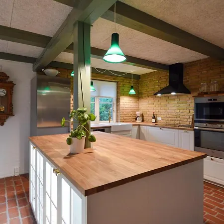Tatil Evi Four-bedroom Holiday With A Fireplace In Romo *